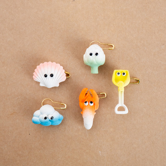 Broches en porcelaine, fait main avec dégradés de couleurs
